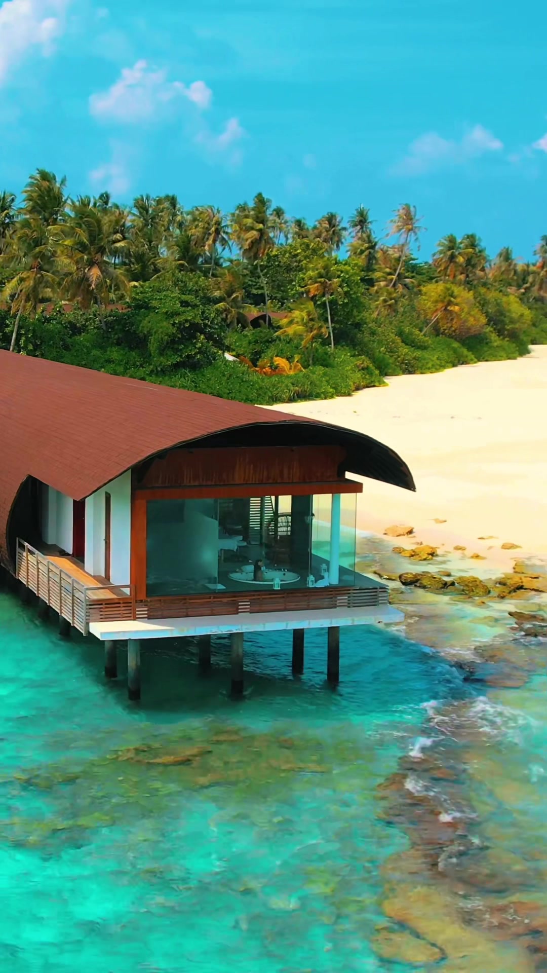 Incredible overwater spa 🤩 #maldives #spa #hotel