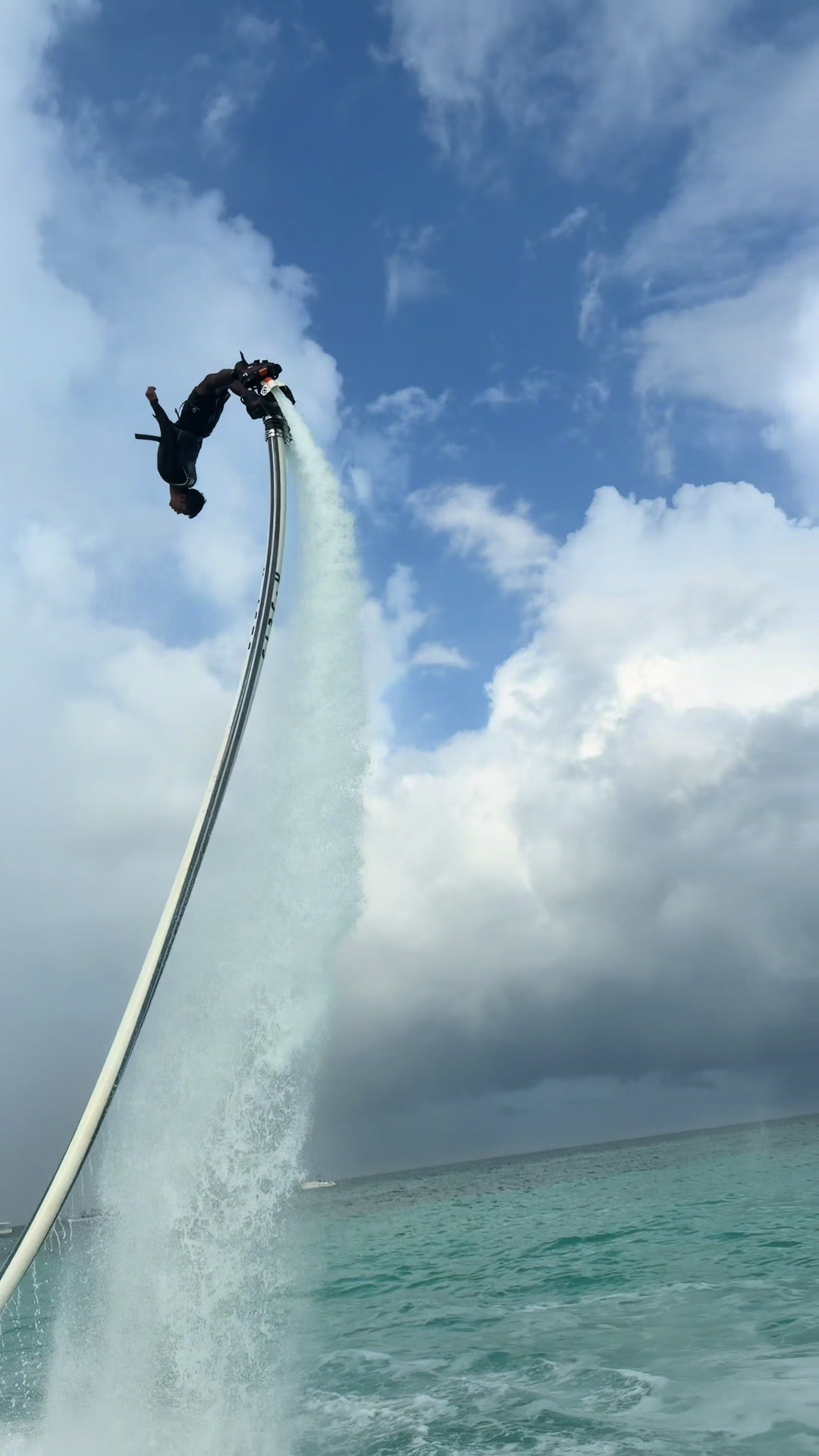 Skys the limit chatt istg 🫡 Unlocked a new trick today ahhhhhhhhhh . #creatorsearchinsight #trending #flyboarding #backflip #maldives
